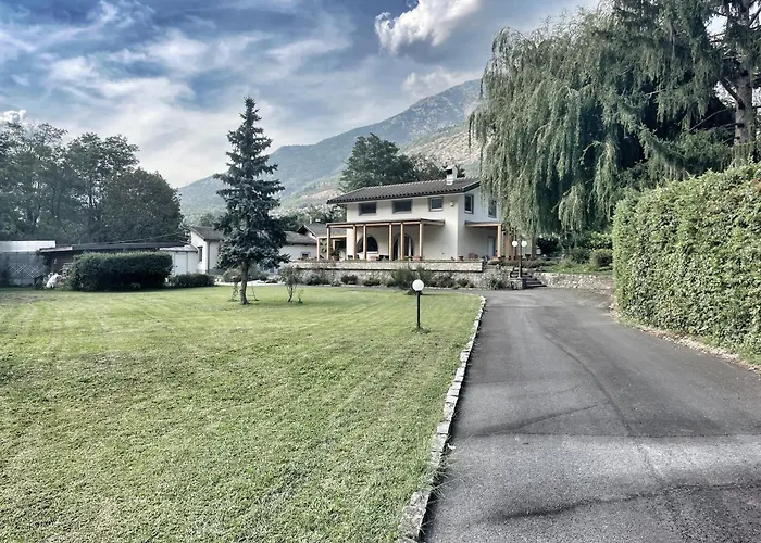 La Casina Di Oscar Ad Ao V Combe Vda Quart 0014 E 00I6
